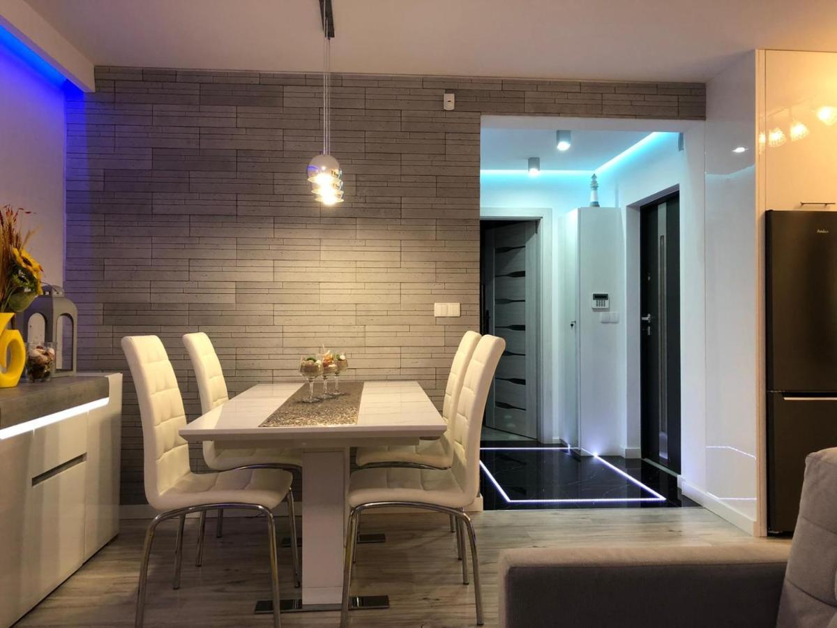 Apartament Zatoka Deluxe Z Ogrodem Daire Debogorze Dış mekan fotoğraf